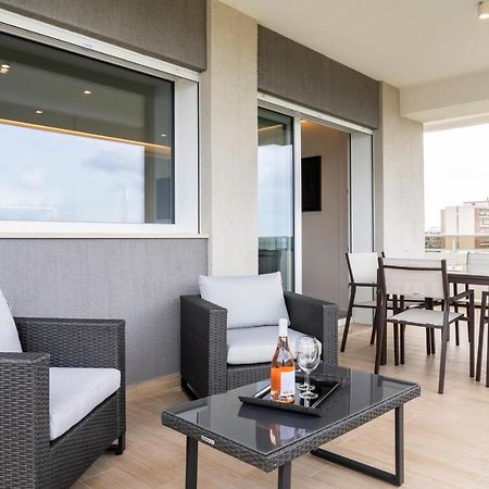 Gentile 46 Luxury Accomodation Apartment Bari Bagian luar foto