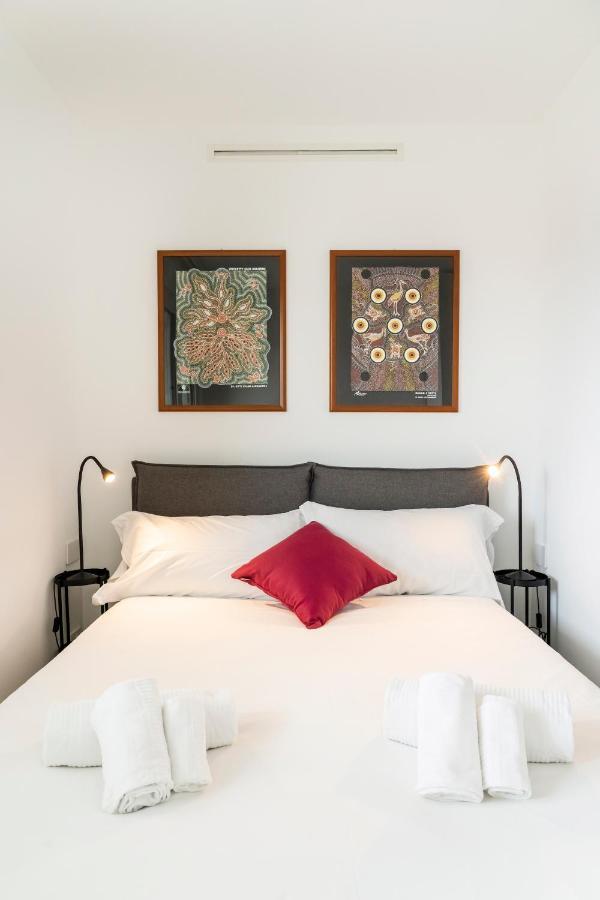 Gentile 46 Luxury Accomodation Apartment Bari Bagian luar foto
