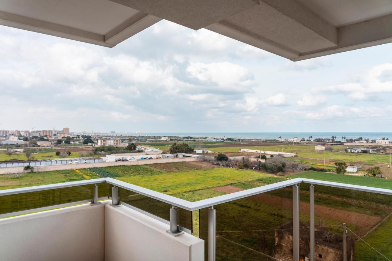 Gentile 46 Luxury Accomodation Apartment Bari Bagian luar foto